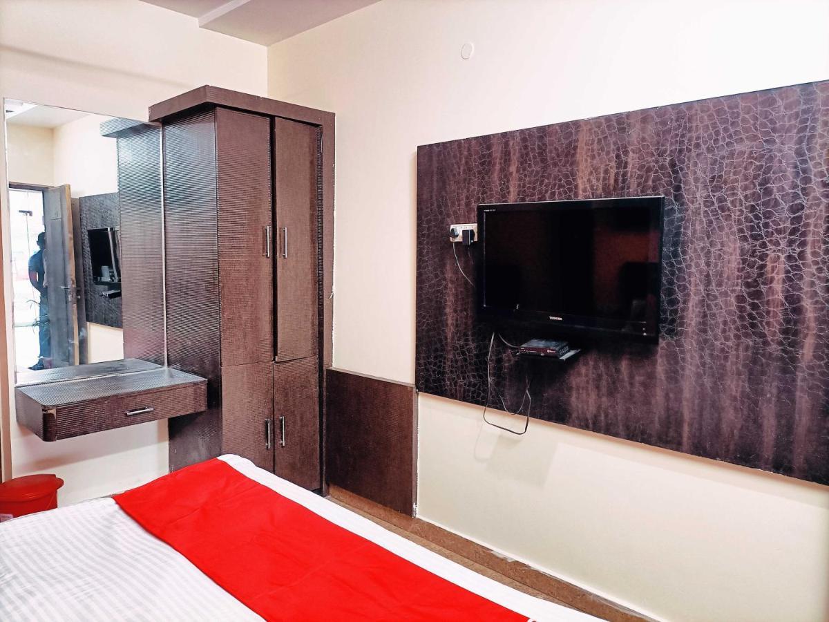 Oyo Flagship Just-9 Inn Near Sahara Ganj Mall Lucknow Exterior foto