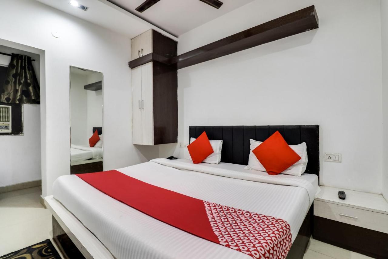 Oyo Flagship Just-9 Inn Near Sahara Ganj Mall Lucknow Exterior foto